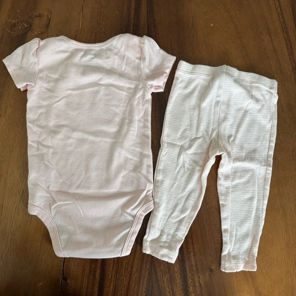 Carter’s Pink Baby Bodysuit  and Matching Pants Set Size 9M